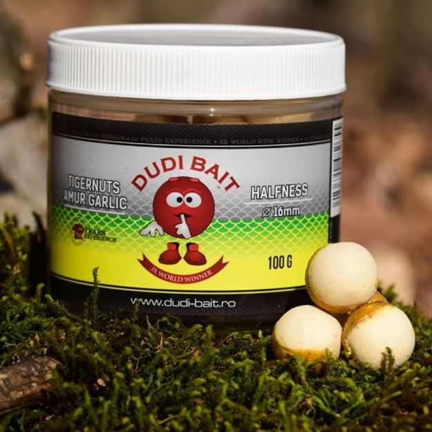 Dudi Tigernuts Amur Halfness Garlic  boile za ribolov šarana i amura  14mm, 16mm , 20 mm
